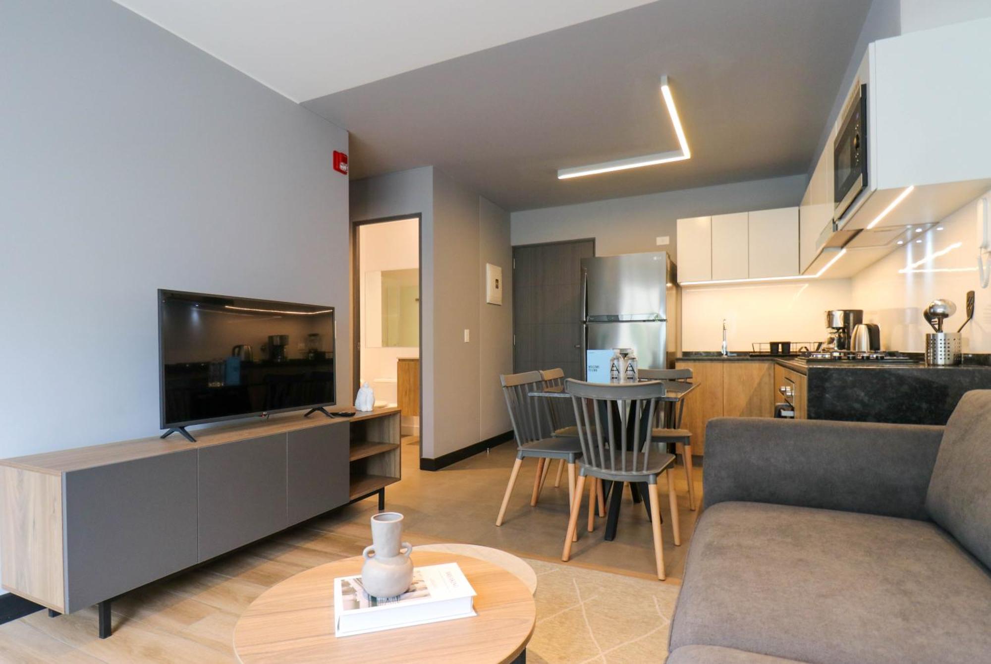 Apartment Arona 110 By Wynwood House Lima