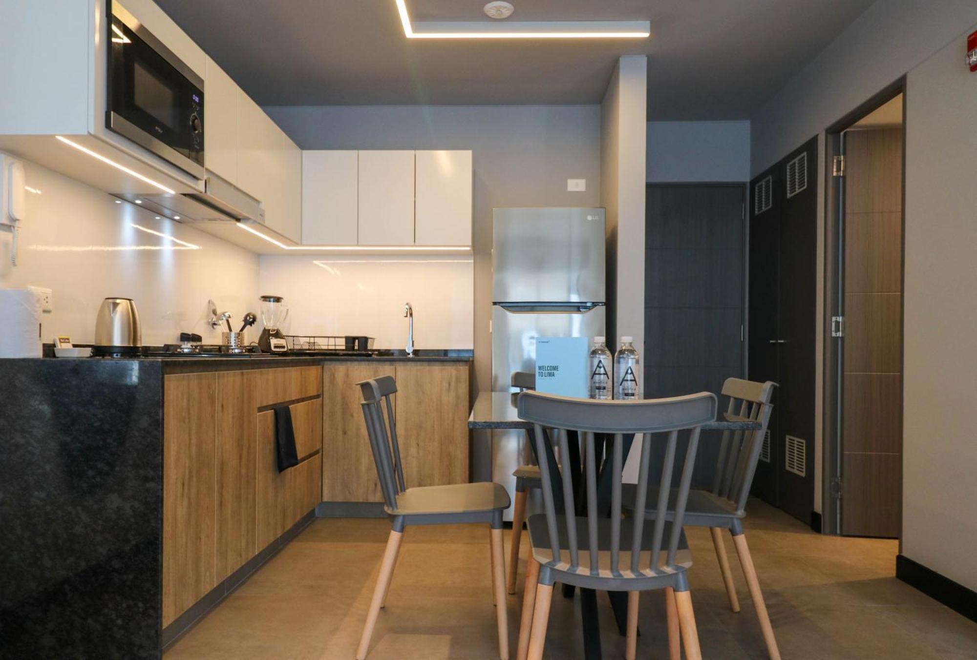 Apartment Arona 110 By Wynwood House Lima